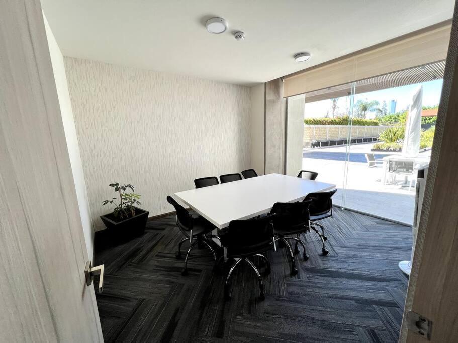 פואבלה Luxury 3Br Apartment W Pool, Spa & Stunning Views מראה חיצוני תמונה