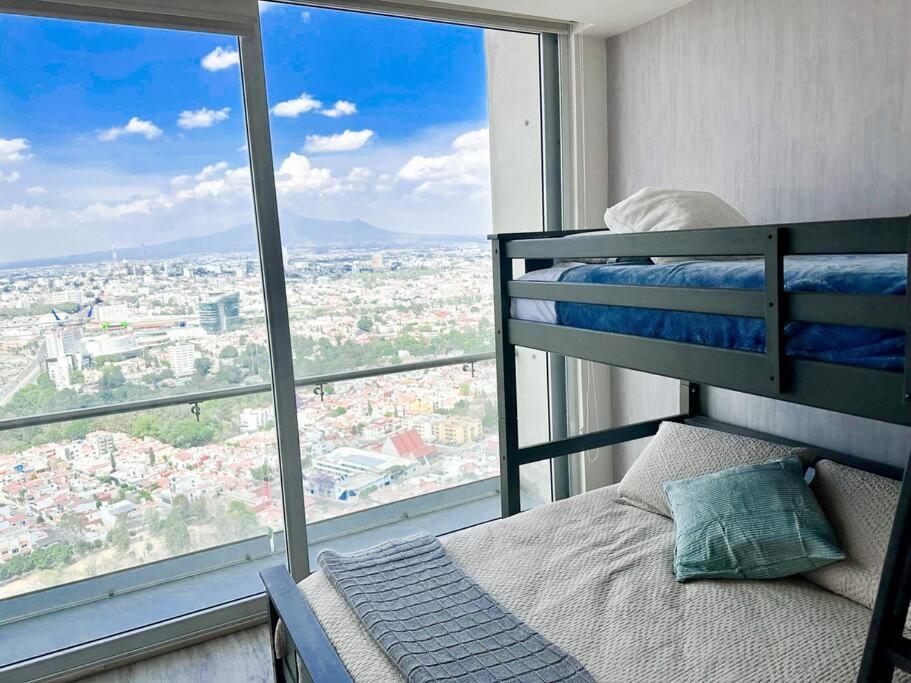 פואבלה Luxury 3Br Apartment W Pool, Spa & Stunning Views מראה חיצוני תמונה